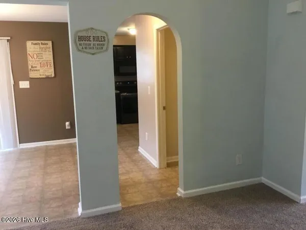 $1,725 | 212 Garden Folly Lane, Richlands, NC 28574