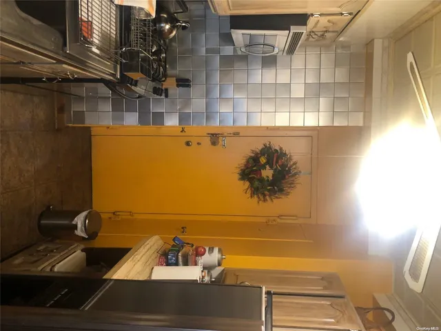 $275,000 | 7 Fordham Hill Ovl, Unit 10B | University Heights