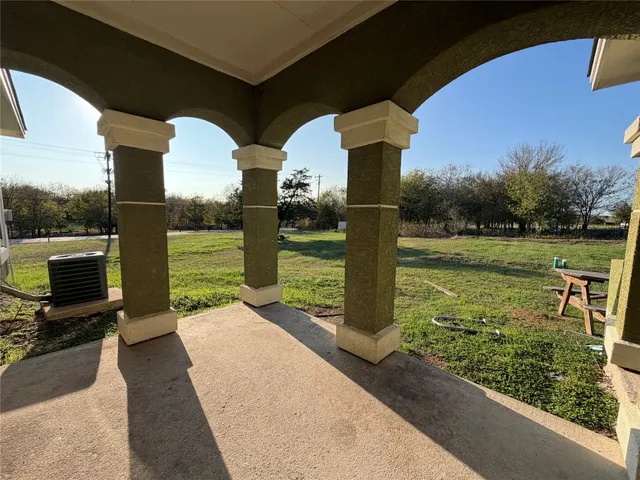 $1,700 | 398 Mesa Drive, Unit A, Del Valle, TX 78617