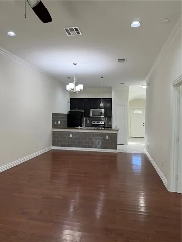 $1,700 | 398 Mesa Drive, Unit A, Del Valle, TX 78617