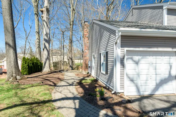 $590,000 | 77 Deerfield Drive, Glastonbury, CT 06033