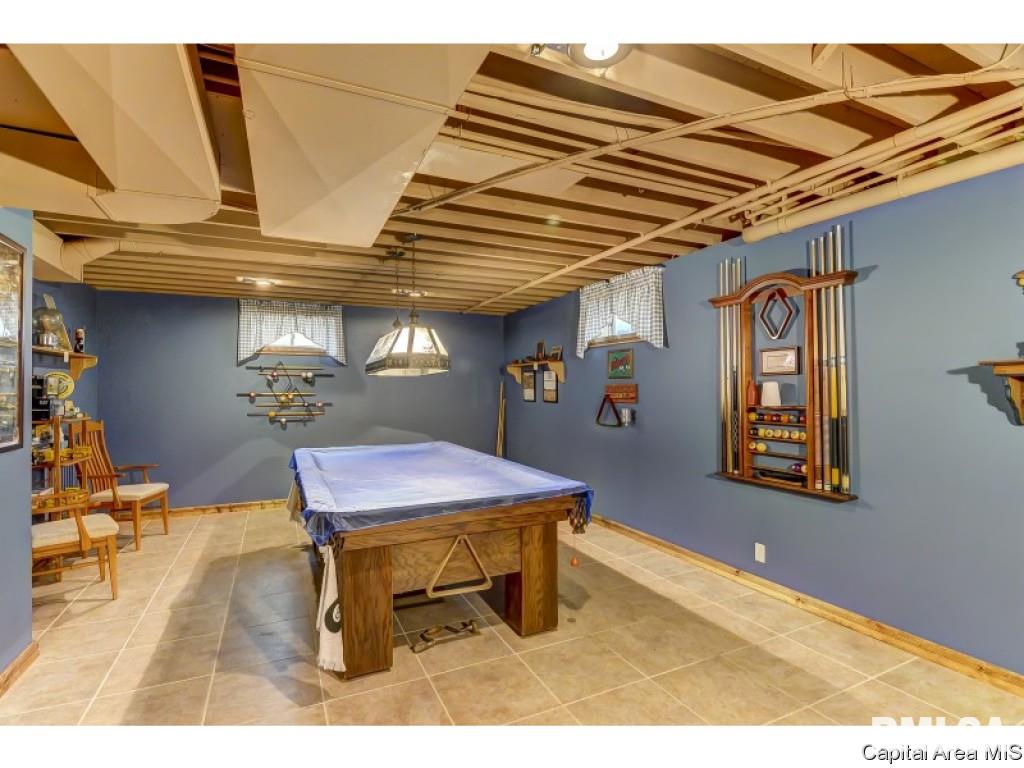 10345 Bell Fountain Road Dawson, IL 62520 - Photo 26 of 36 Gallery Image 26