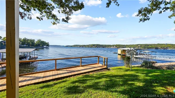$750,000 | 185 Betlo Drive, Sunrise Beach, MO 65079
