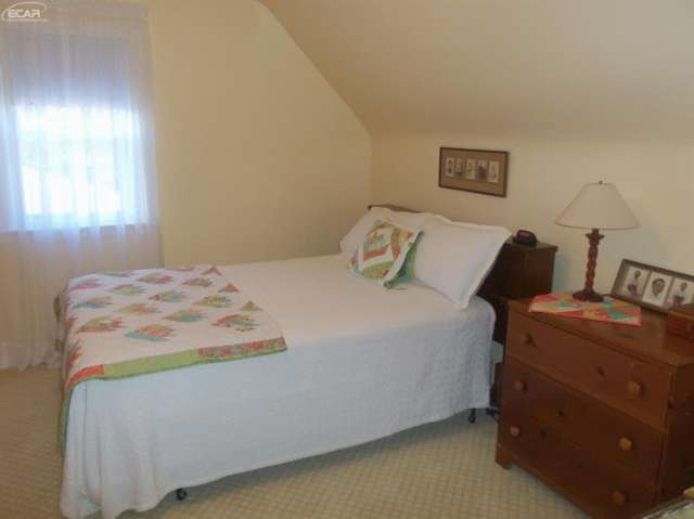 4236 South Vassar Road Vassar, MI 48768 - Photo 19 of 32 21224559-18.JPG