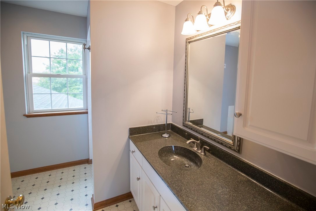 14626 Whitehead Road Lagrange, OH 44050 - Photo 18 of 35 Gallery Image 18