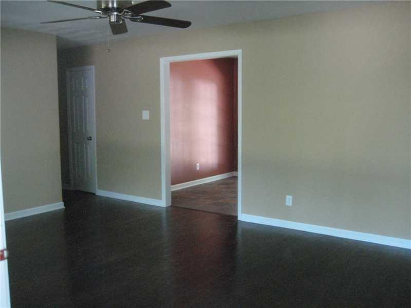 3640 Brehob Road Indianapolis, IN 46217 - Photo 8 of 22 Gallery Image 8