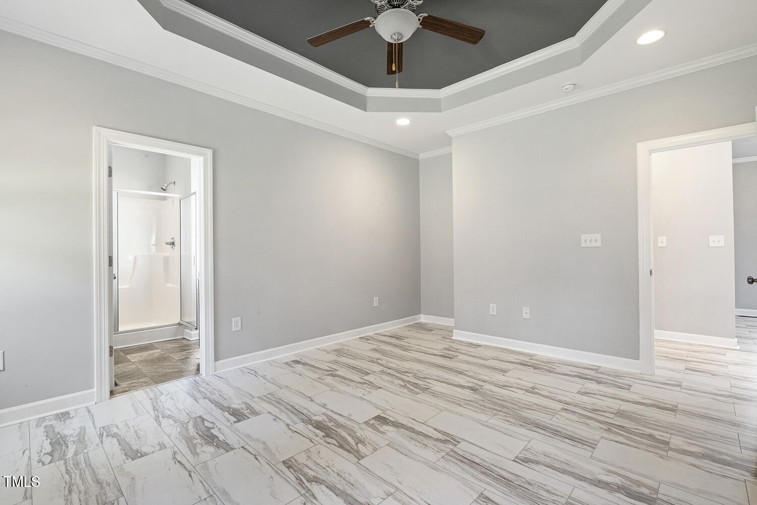 808 Cross Link Drive Angier, NC 27501 - Photo 19 of 30 a view of a livingroom with a ceiling fan