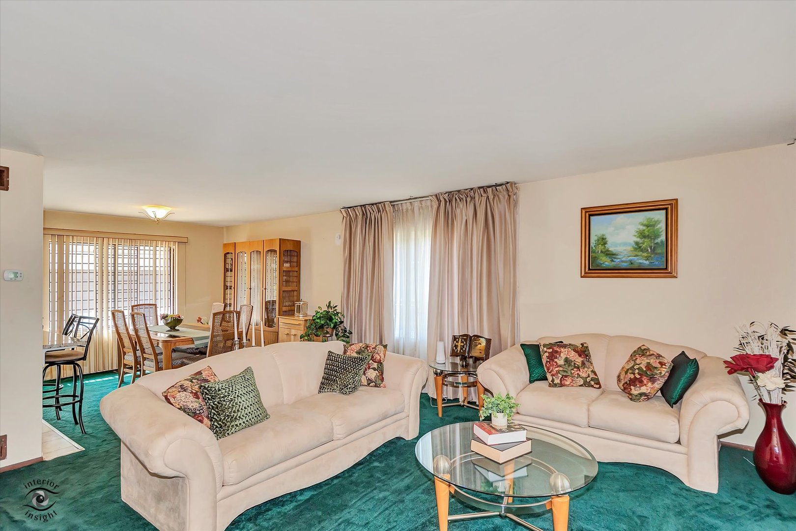 3257 Magnolia Drive Markham, IL 60428 - Photo 5 of 26 a living room with furniture and a large window