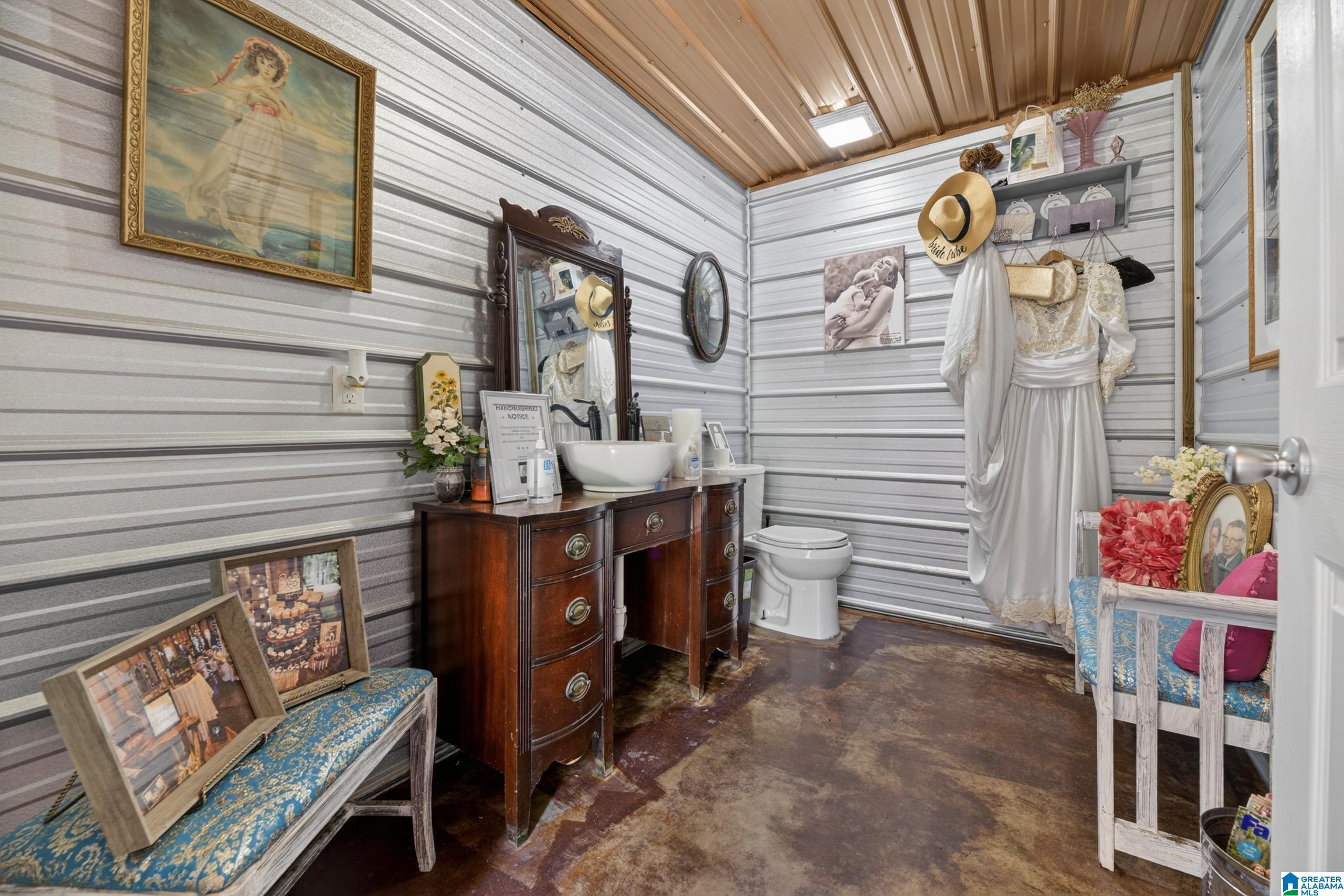 209 Angel Road Anniston, AL 36207 - Photo 8 of 81