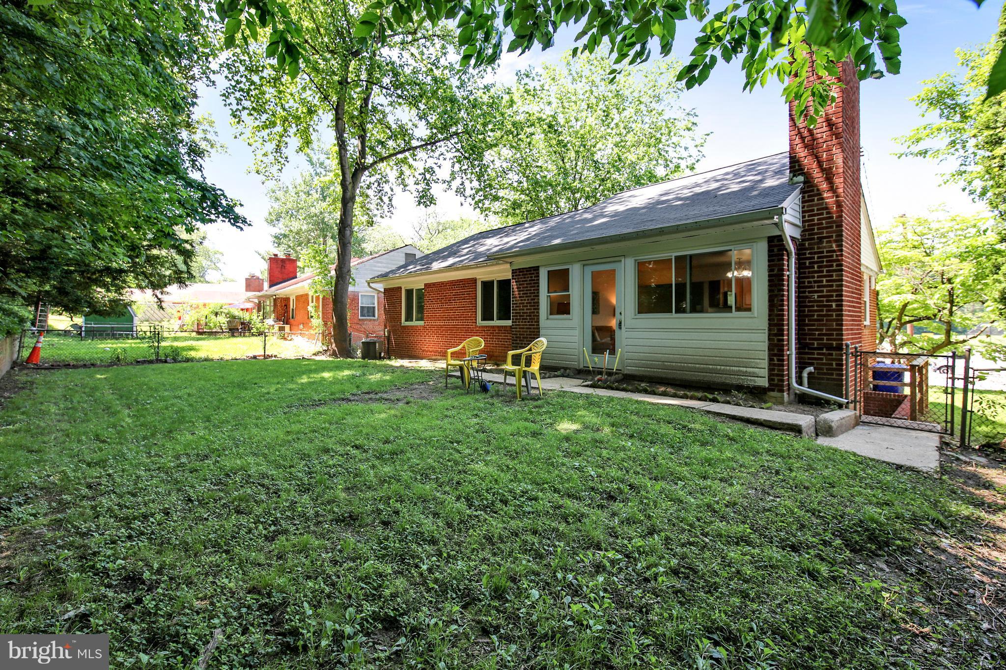 206 Wayne Avenue Silver Spring, MD 20910 - Photo 3 of 29 Exterior (Rear)