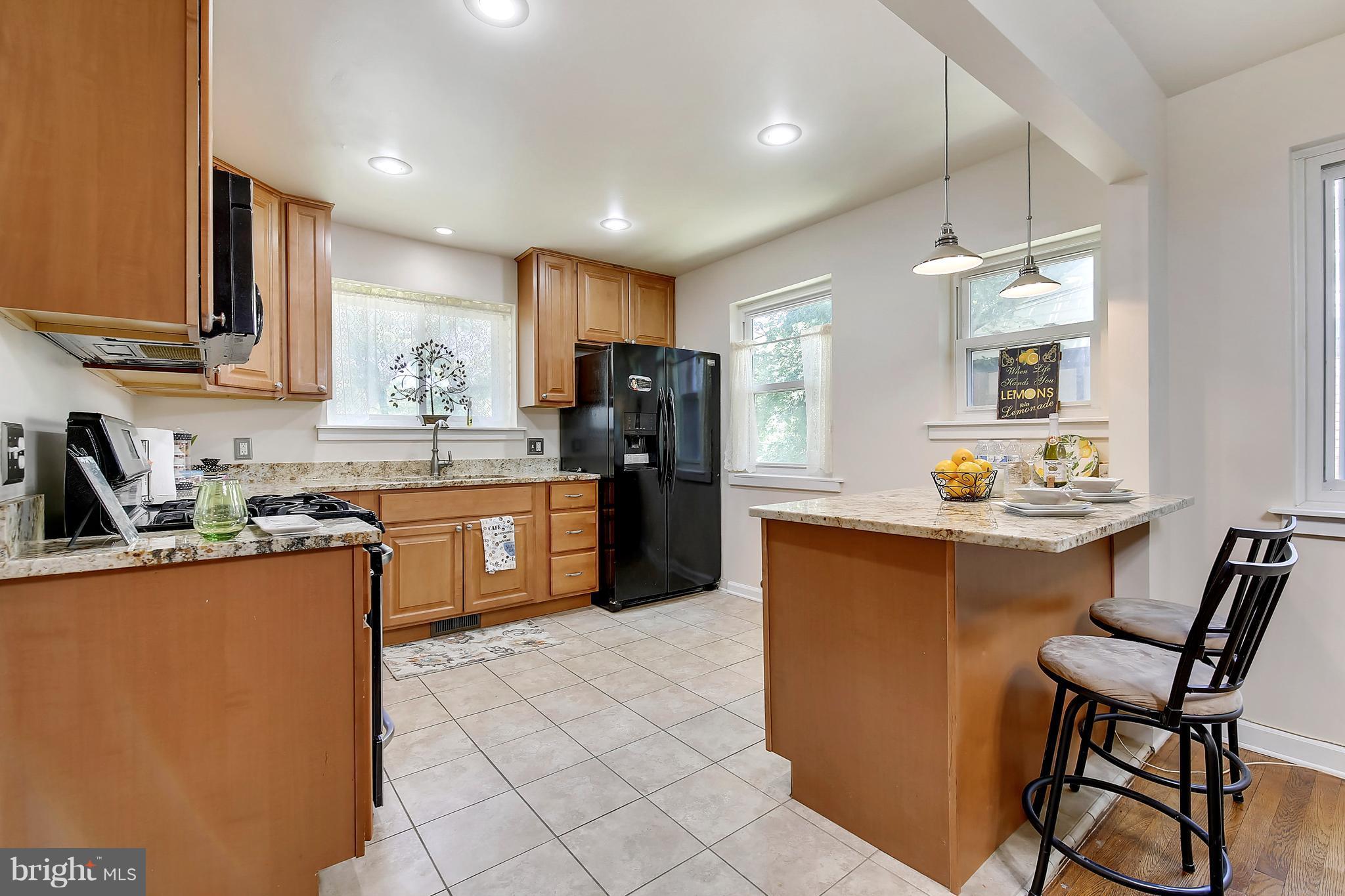 206 Wayne Avenue Silver Spring, MD 20910 - Photo 5 of 29 Kitchen