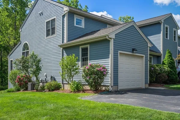 $519,900 | 66 Steeple View, Unit 66, Sturbridge, MA 01566
