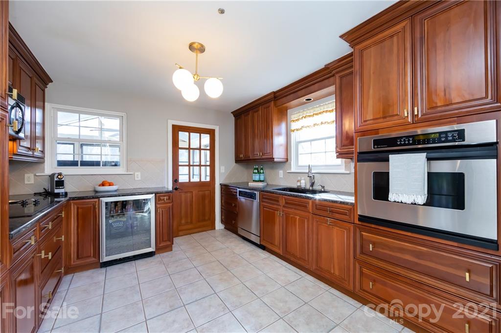 200 Scofield Road Charlotte, NC 28209 - Photo 9 of 42 Gallery Image 9