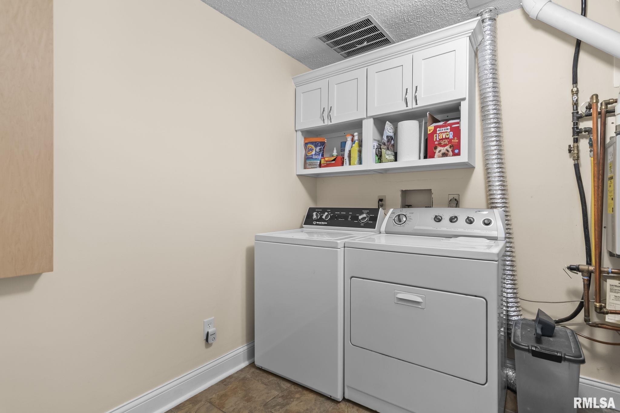 890 Roanoke Drive Springfield, IL 62702 - Photo 29 of 48 Gallery Image 29