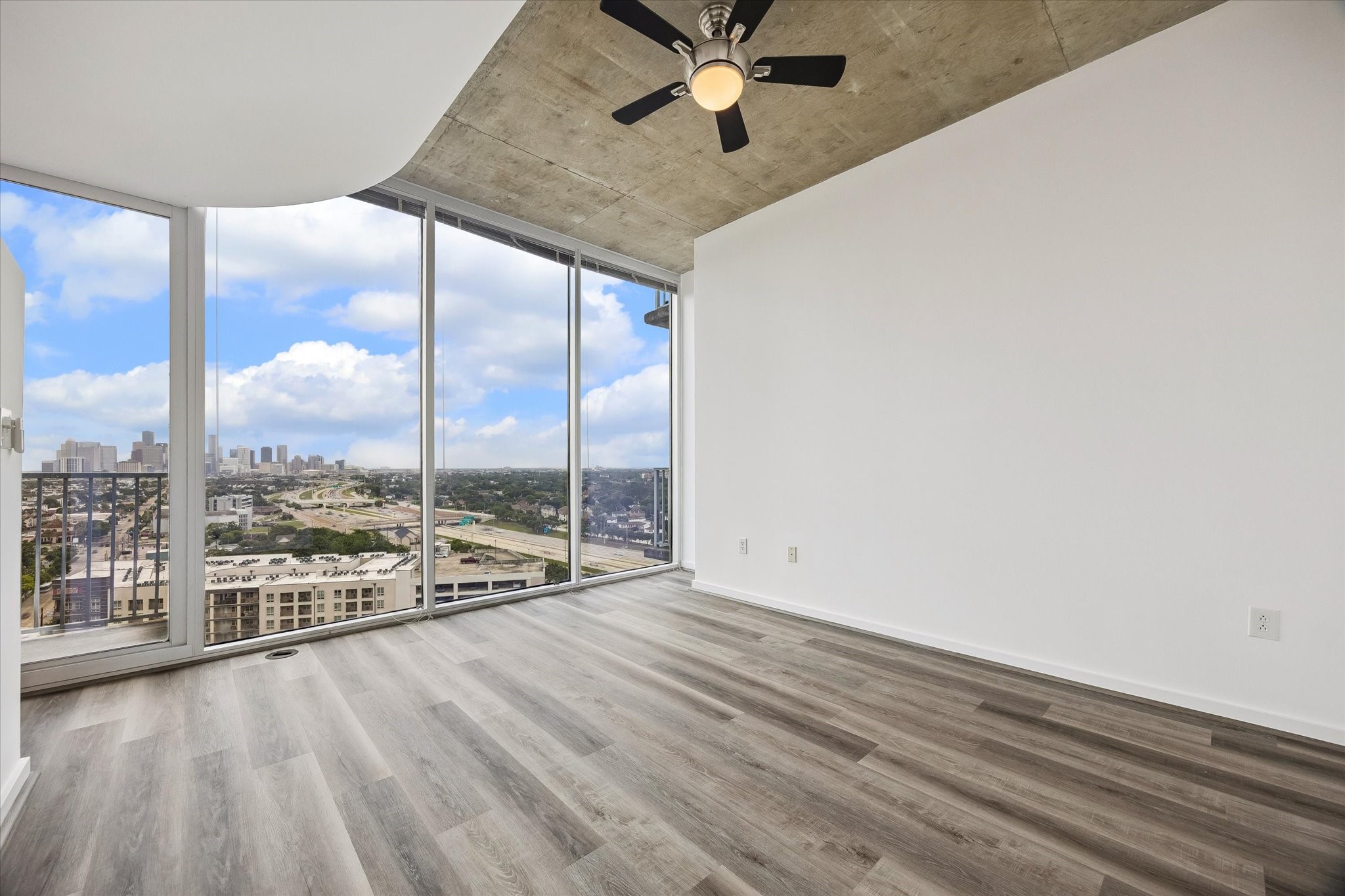 5925 Almeda Road, Unit 11615 Houston, TX 77004 - Photo 20 of 23