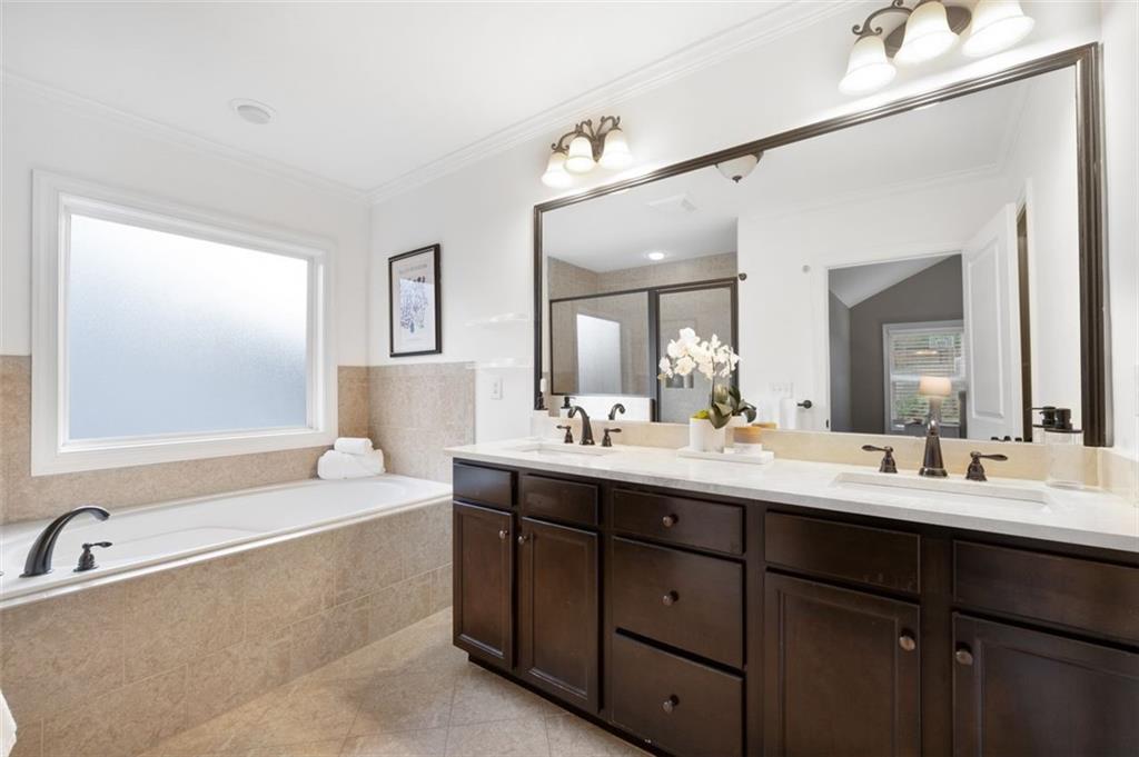 1888 Ham Drive Chamblee, GA 30341 - Photo 9 of 40