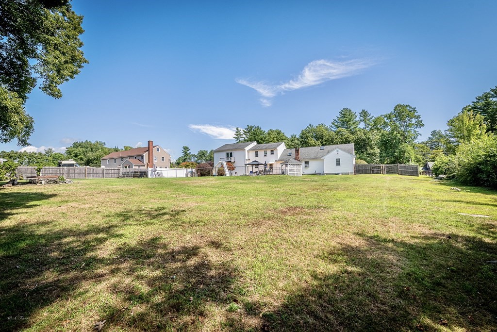 585 Locust Street Raynham, MA 02767 - Photo 5 of 42 Gallery Image 5