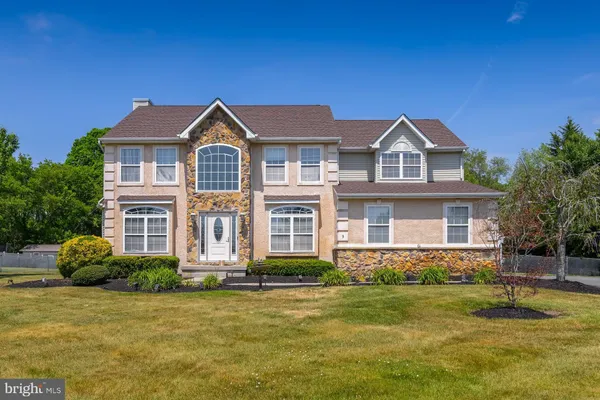 $689,000 | 9 Peach Ridge Drive, Mullica Hill, NJ 08062