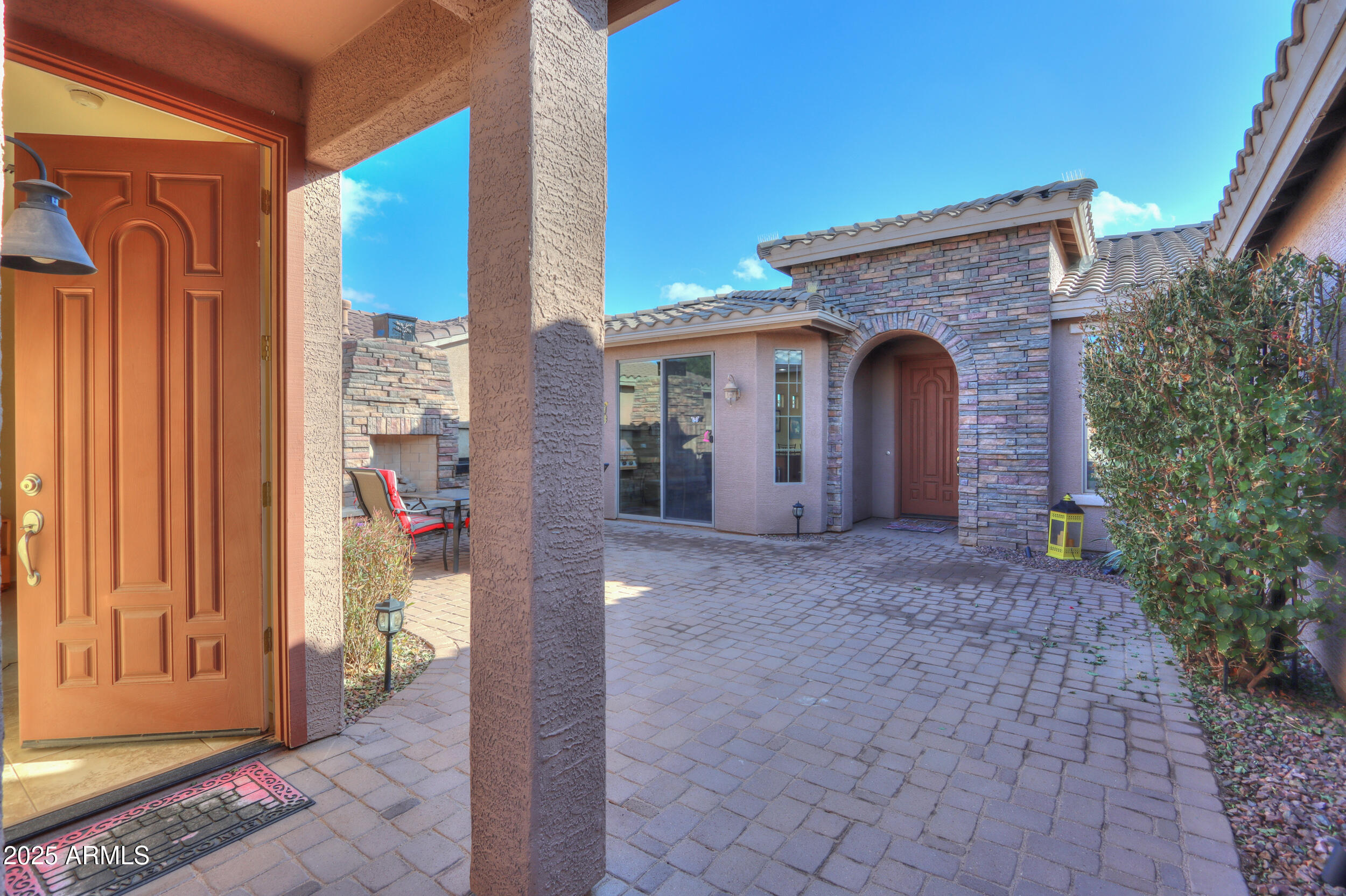 42413 Abbey Road Maricopa, AZ 85138 - Photo 3 of 114 Gated courtyard