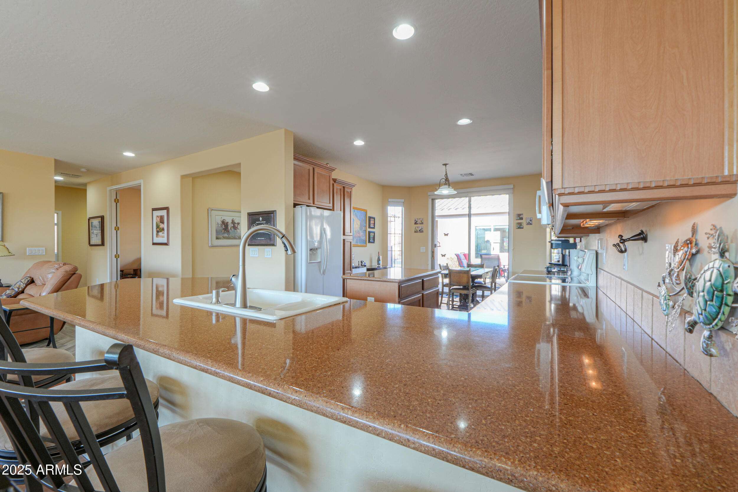 42413 Abbey Road Maricopa, AZ 85138 - Photo 33 of 114 17