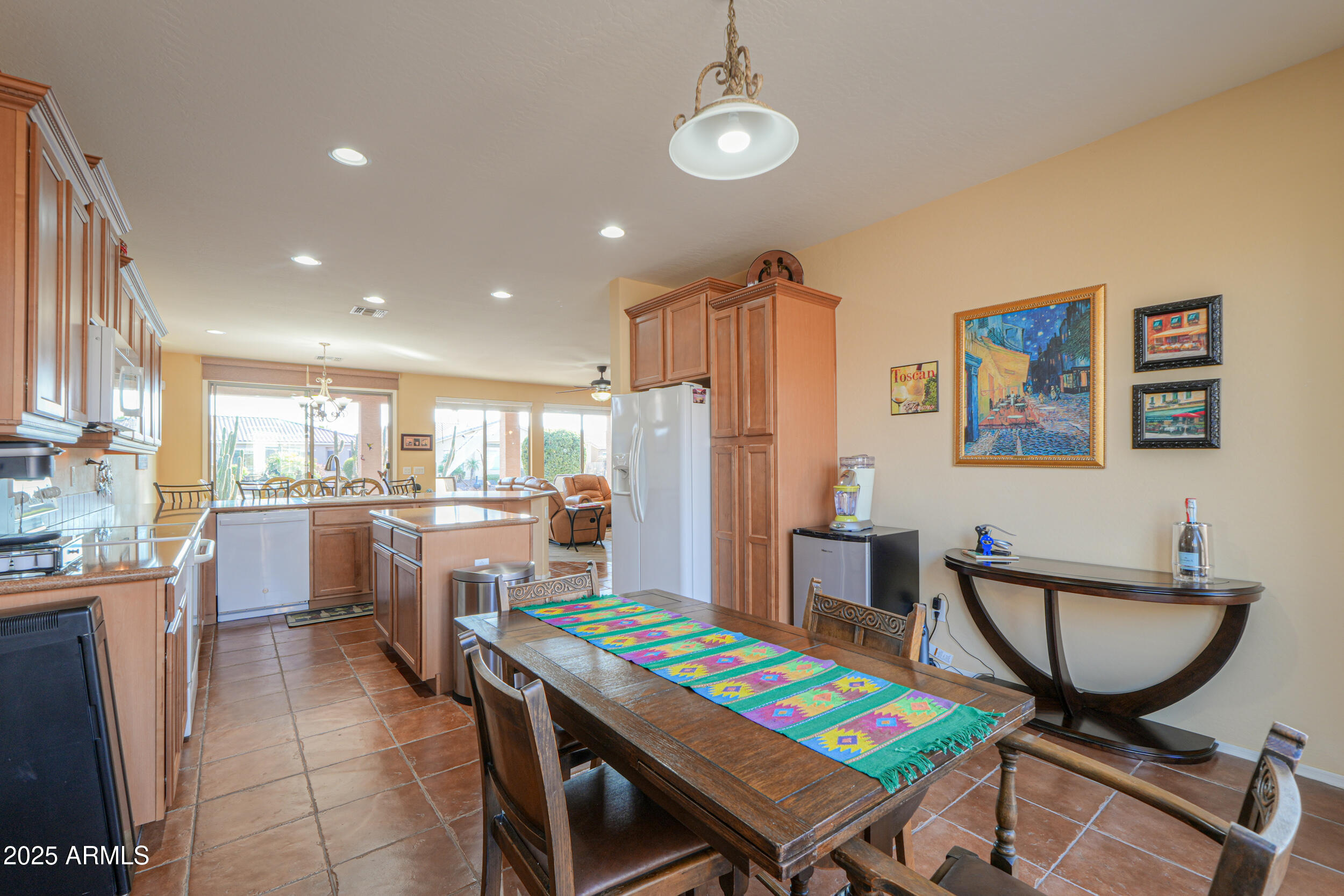 42413 Abbey Road Maricopa, AZ 85138 - Photo 38 of 114 Dining toward kitchen