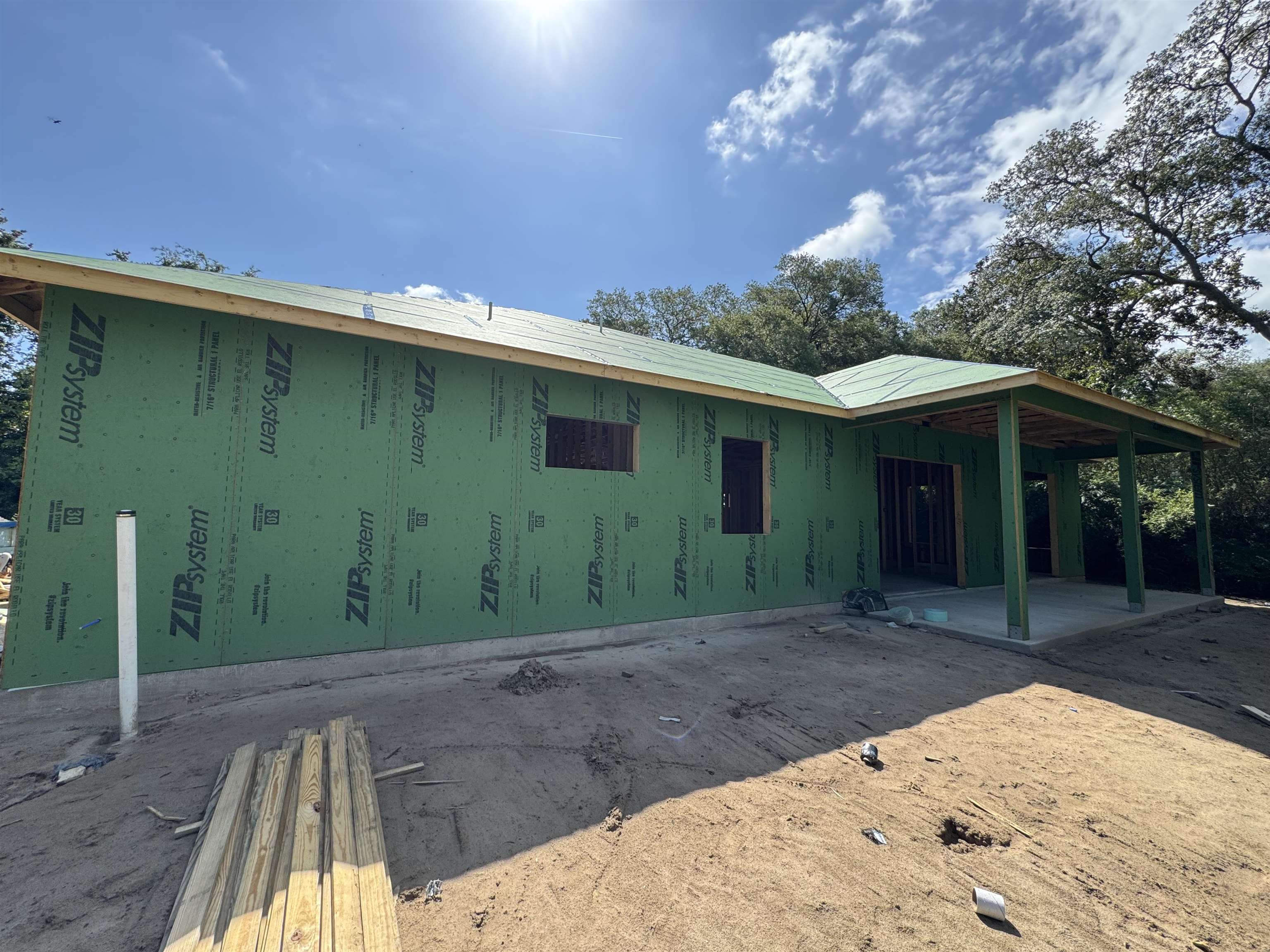 16 Baru Road St. Augustine, FL 32080 - Photo 5 of 10 a front view of a house with a yard