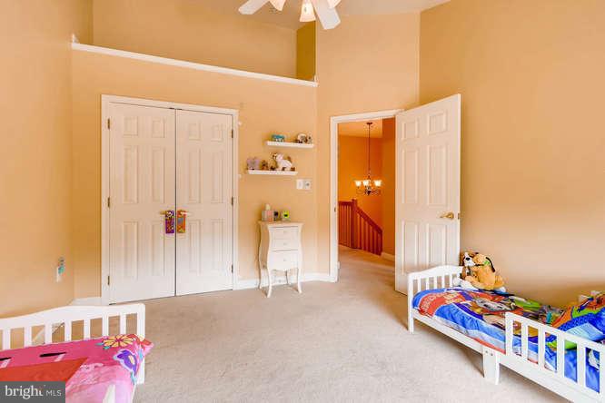109 Lancefield Road Baltimore, MD 21209 - Photo 19 of 30 BEDROOM #2 WITH CEILING FAN