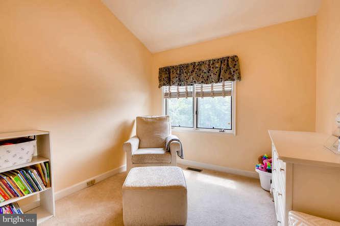 109 Lancefield Road Baltimore, MD 21209 - Photo 20 of 30 BEDROOM #3 WITH VAULTED CEILING