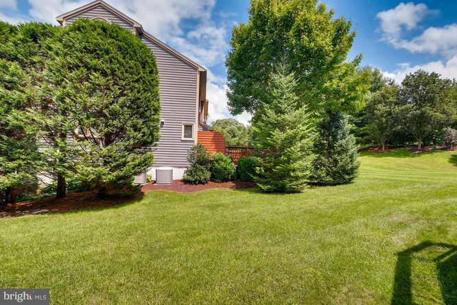 109 Lancefield Road Baltimore, MD 21209 - Photo 30 of 30 REAR YARD