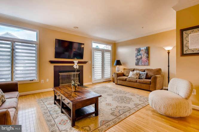 LIVING ROOM W/ DOOR TO DECK