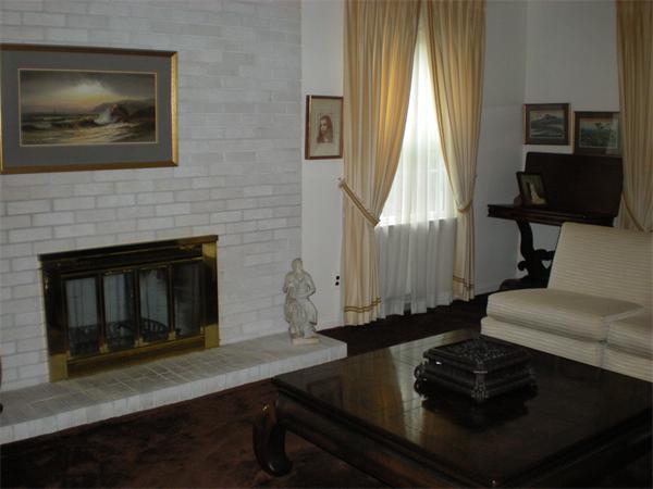 114 Emerson Street Springfield, MA 01118 - Photo 8 of 15 Gallery Image 8