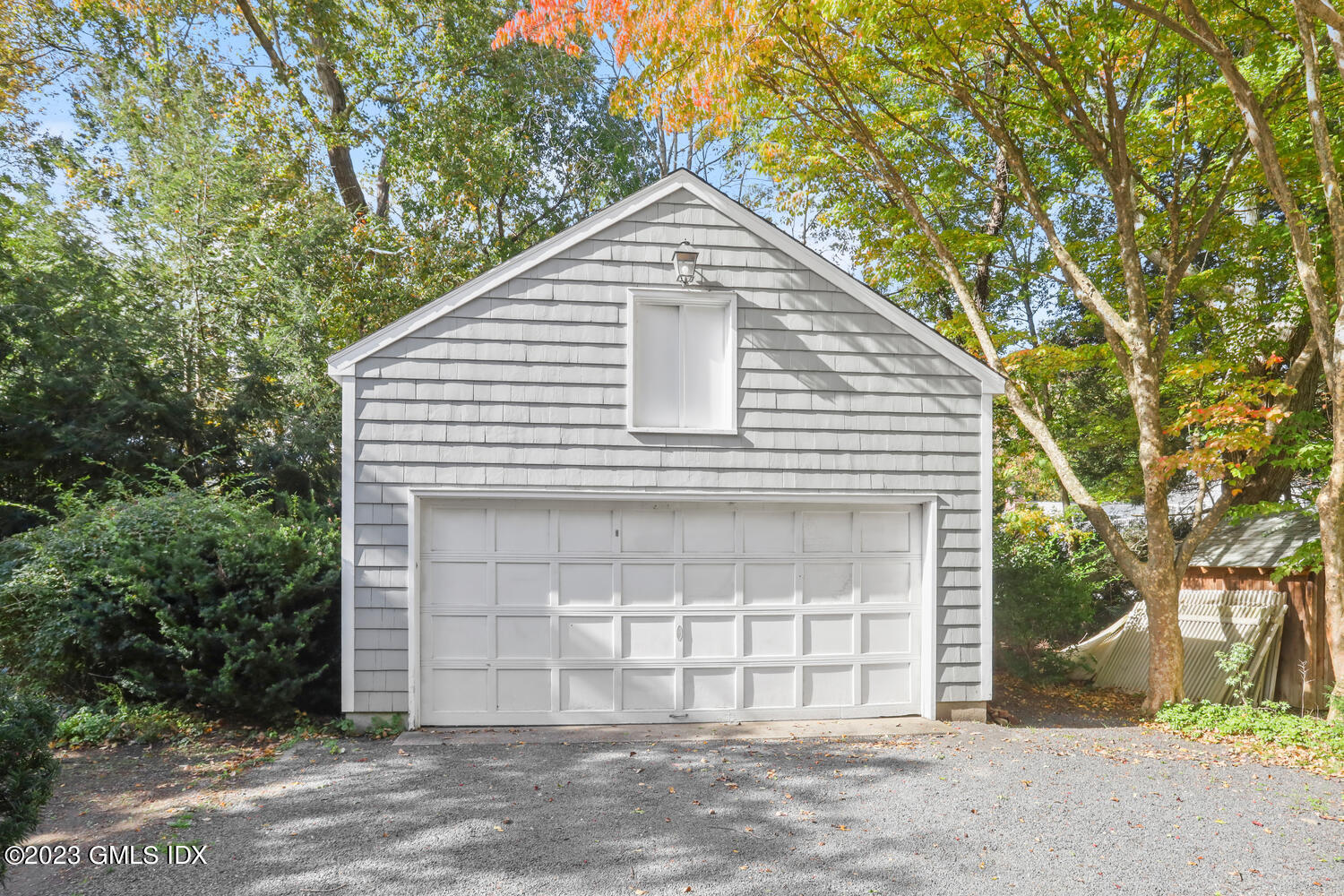 35 Ridgeview Avenue Greenwich, CT 06830 - Photo 11 of 16 front view of a house