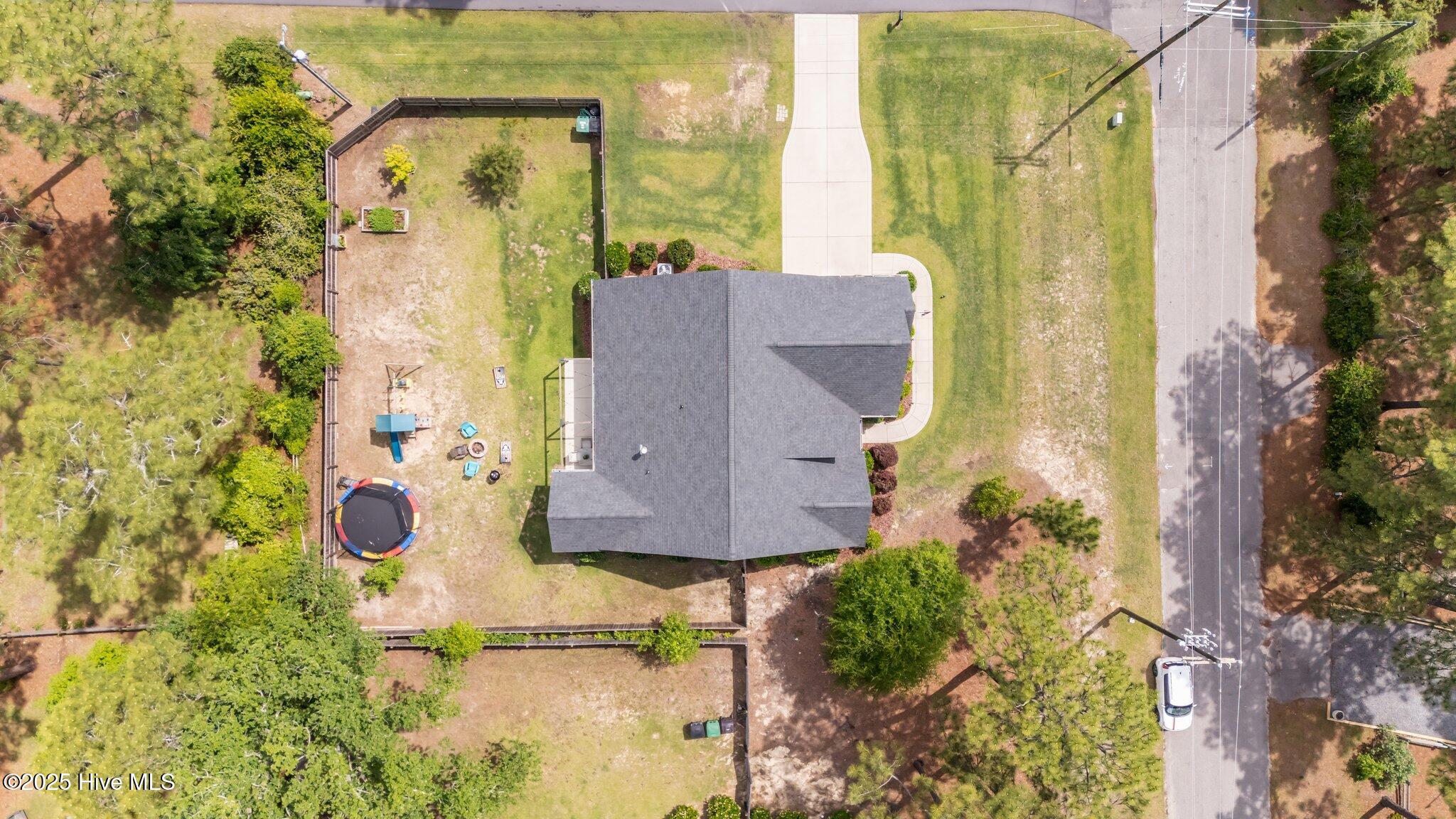 320 Thorne Road Pinehurst, NC 28374 - Photo 36 of 44 8-web-or-mls-DJI_20250509150011_0624_D