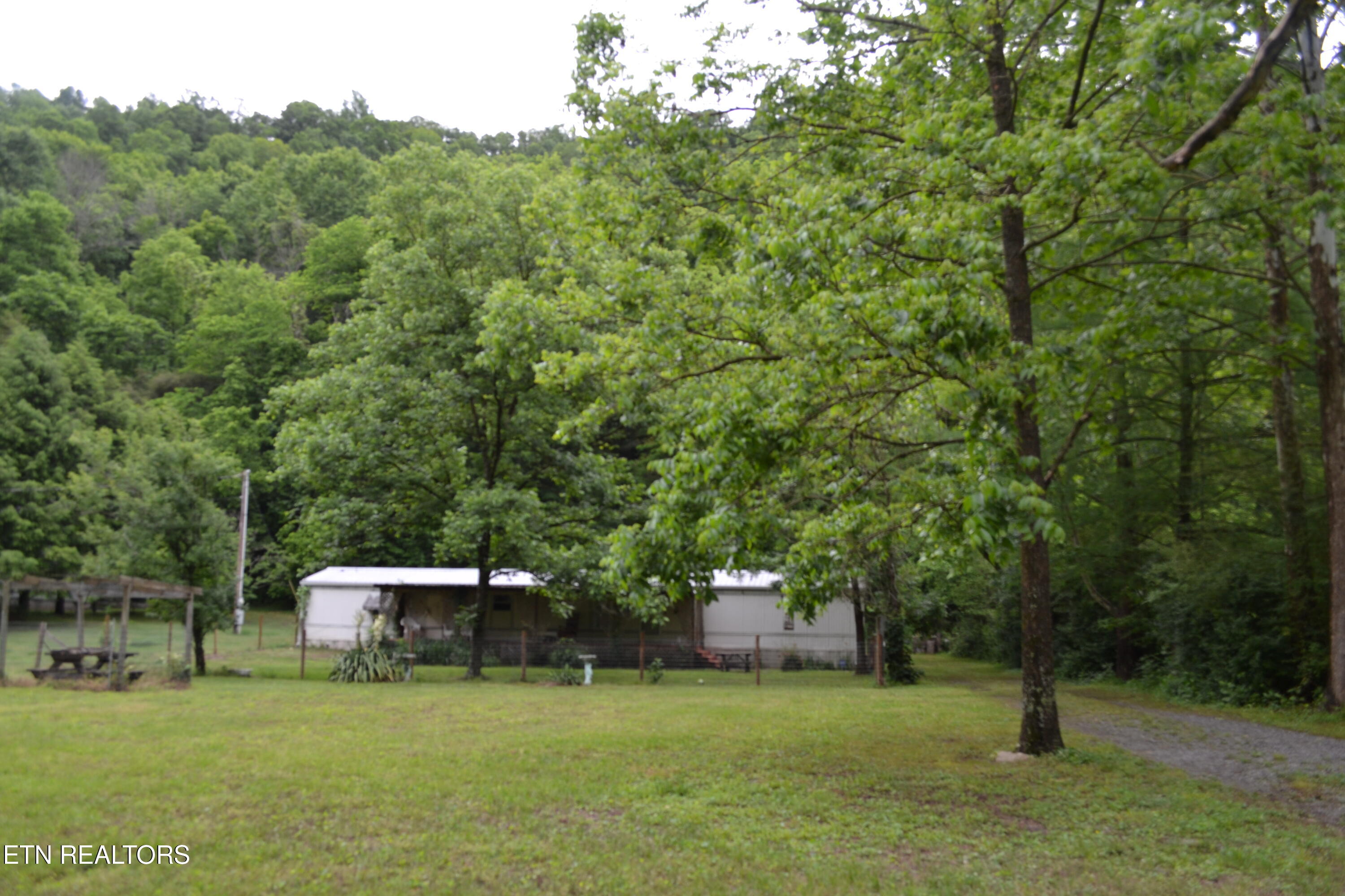 1557 Add Stafford Road Hilham, TN 38568 - Photo 26 of 40 DSC_0204
