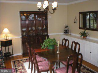 27 Lower Hilltop Road Yardley, PA 19067 - Photo 2 of 6 Gallery Image 2
