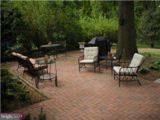 27 Lower Hilltop Road Yardley, PA 19067 - Photo 4 of 6 Gallery Image 4