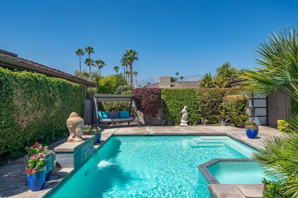 25 Colgate Drive Rancho Mirage, CA 92270 - Photo 27 of 31 Pool west