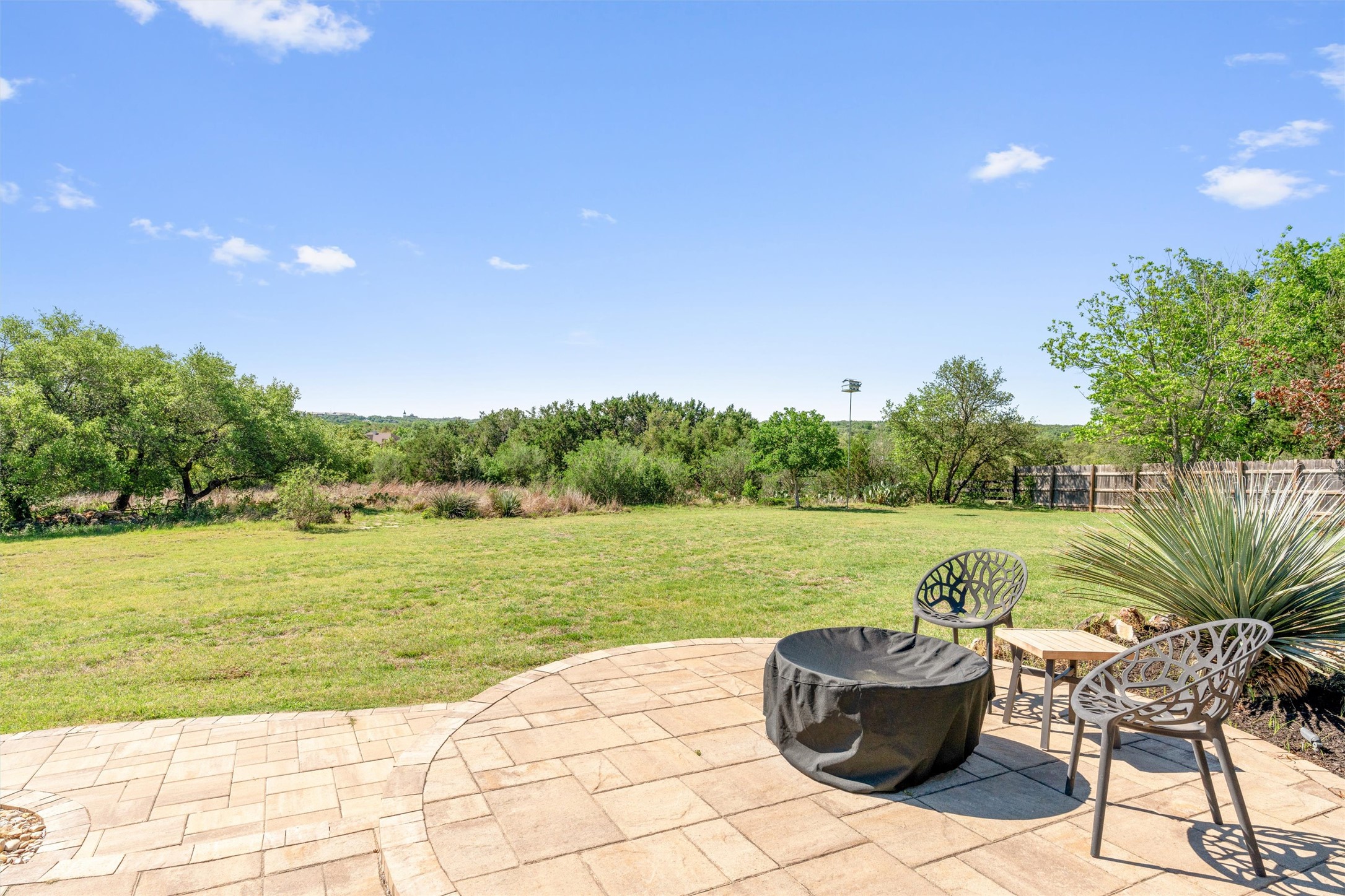 404 Skyline Road Georgetown, TX 78628 - Photo 10 of 40
