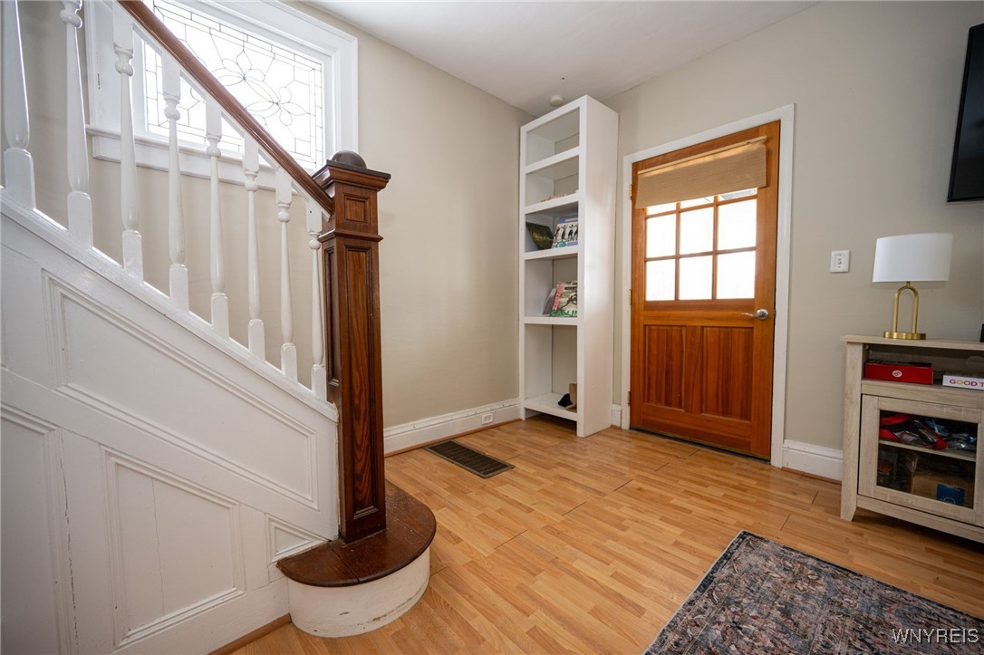 205 Maple Avenue Hamburg, NY 14075 - Photo 5 of 39