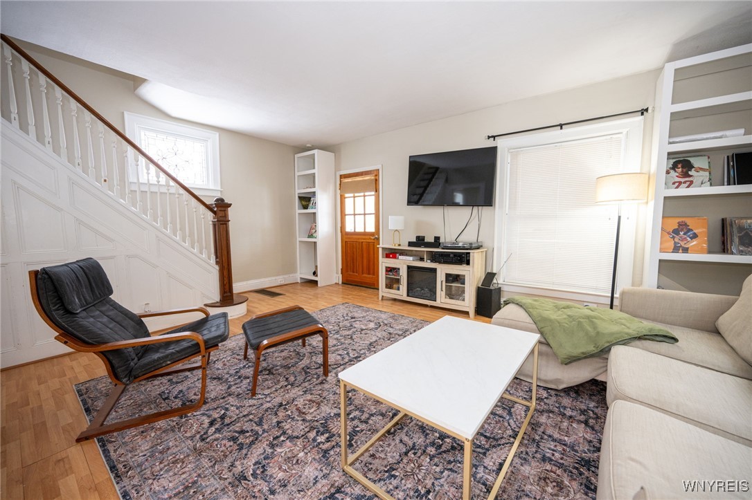 205 Maple Avenue Hamburg, NY 14075 - Photo 7 of 39