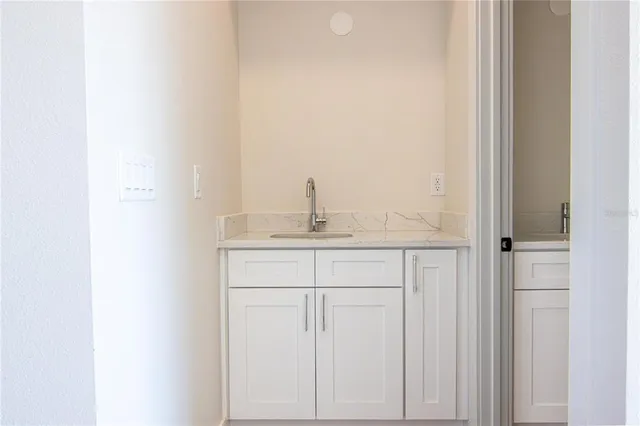 $799,000 | 6365 1st Avenue South, St. Petersburg, FL 33707