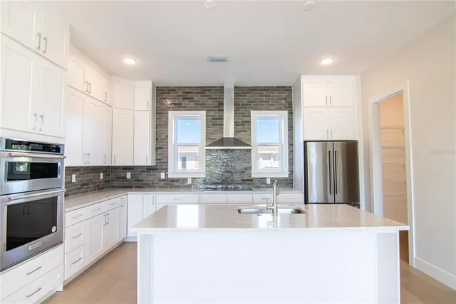 $799,000 | 6365 1st Avenue South, St. Petersburg, FL 33707