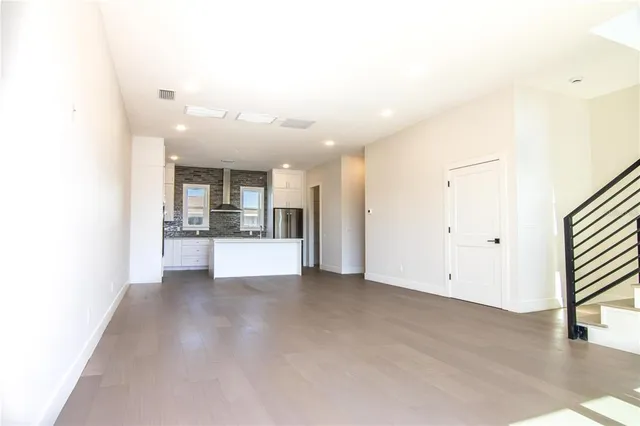 $799,000 | 6365 1st Avenue South, St. Petersburg, FL 33707