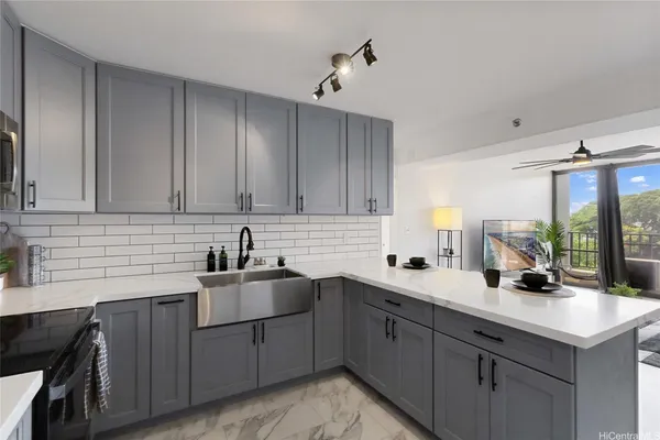 $445,000 | 98-402 Koauka Loop, Unit 202, Aiea, HI 96701