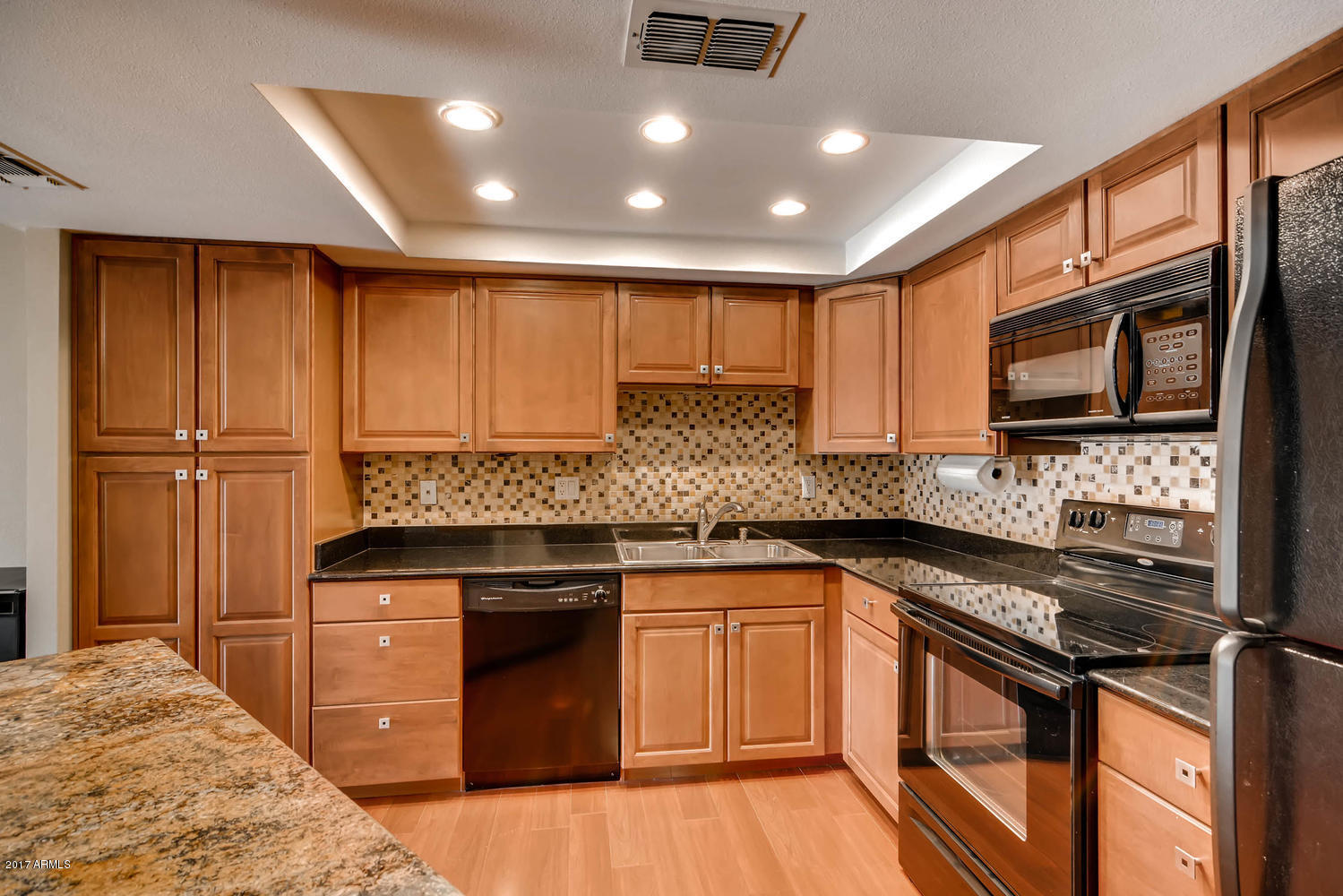 7970 East Camelback Road, Unit 209 Scottsdale, AZ 85251 - Photo 5 of 16 7970 E Camelback Road 209-large-006-9-Ki