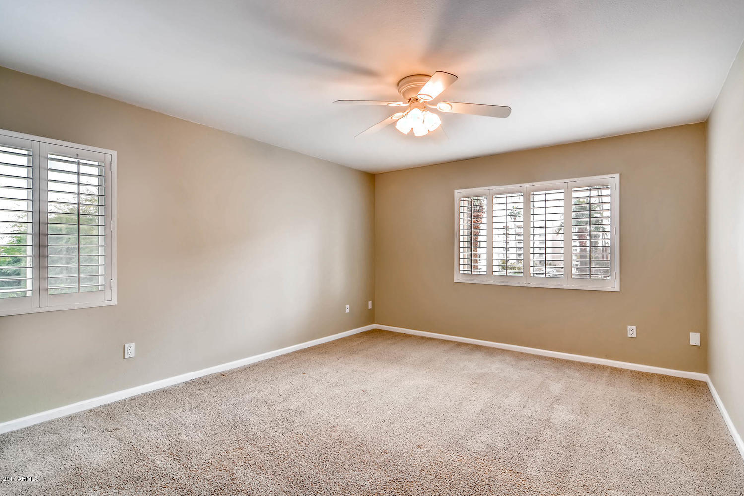 7970 East Camelback Road, Unit 209 Scottsdale, AZ 85251 - Photo 8 of 16 7970 E Camelback Road 209-large-008-11-M