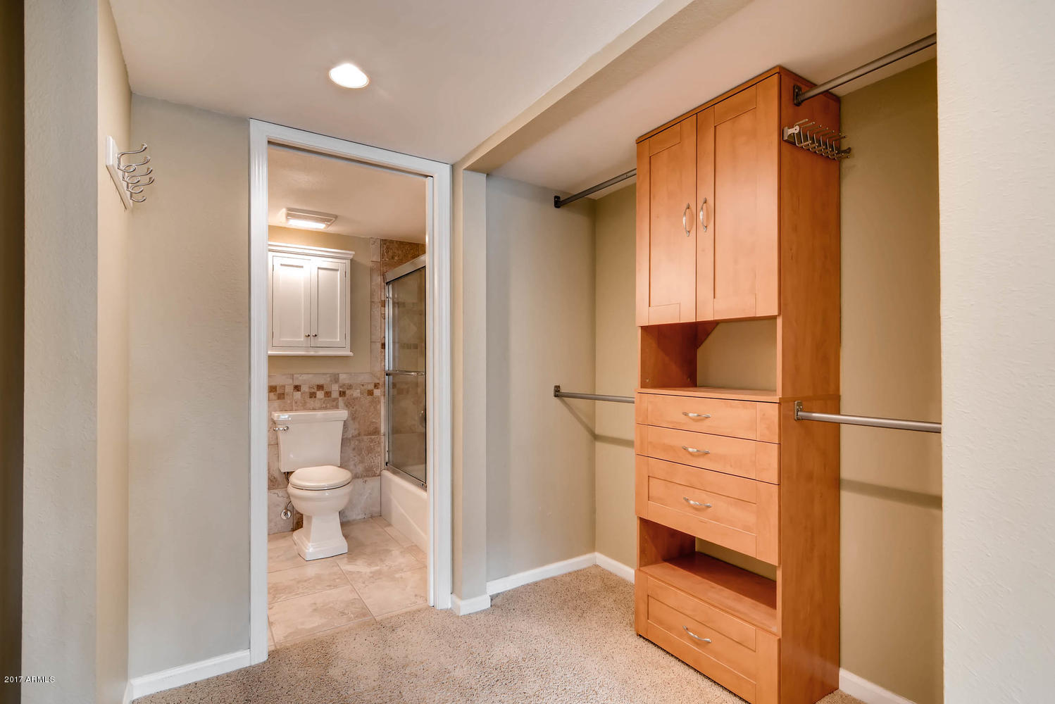 7970 East Camelback Road, Unit 209 Scottsdale, AZ 85251 - Photo 9 of 16 7970 E Camelback Road 209-large-009-4-Ma