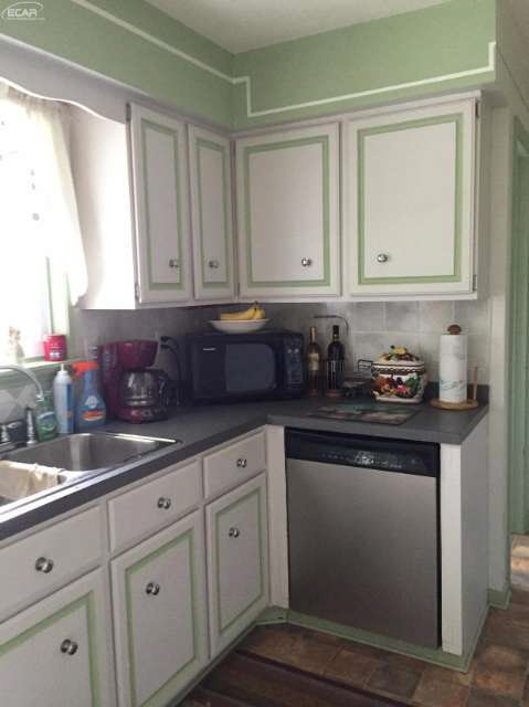 13186 North Linden Road Clio, MI 48420 - Photo 5 of 42 20452574-4.JPG