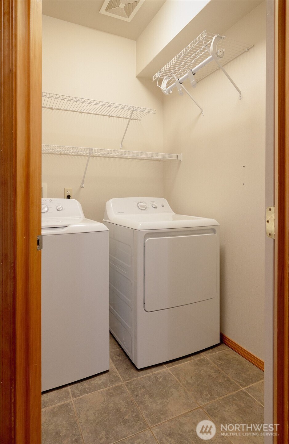 1007 High Street, Unit 203 Bellingham, WA 98225 - Photo 13 of 24