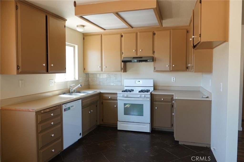 7950 Blue Moon Road Paso Robles, CA 93446 - Photo 8 of 26